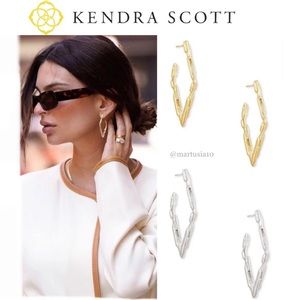 KENDRA SCOTT RYLAN HOOP EARRINGS